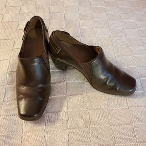 Aerosoles Womens Brown Dress Shoe Size 6